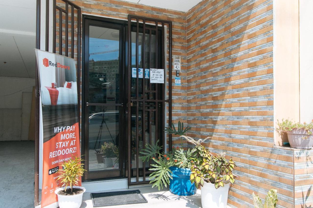 Reddoorz Near Sm Bicutan Hotell Paranaque City Exteriör bild