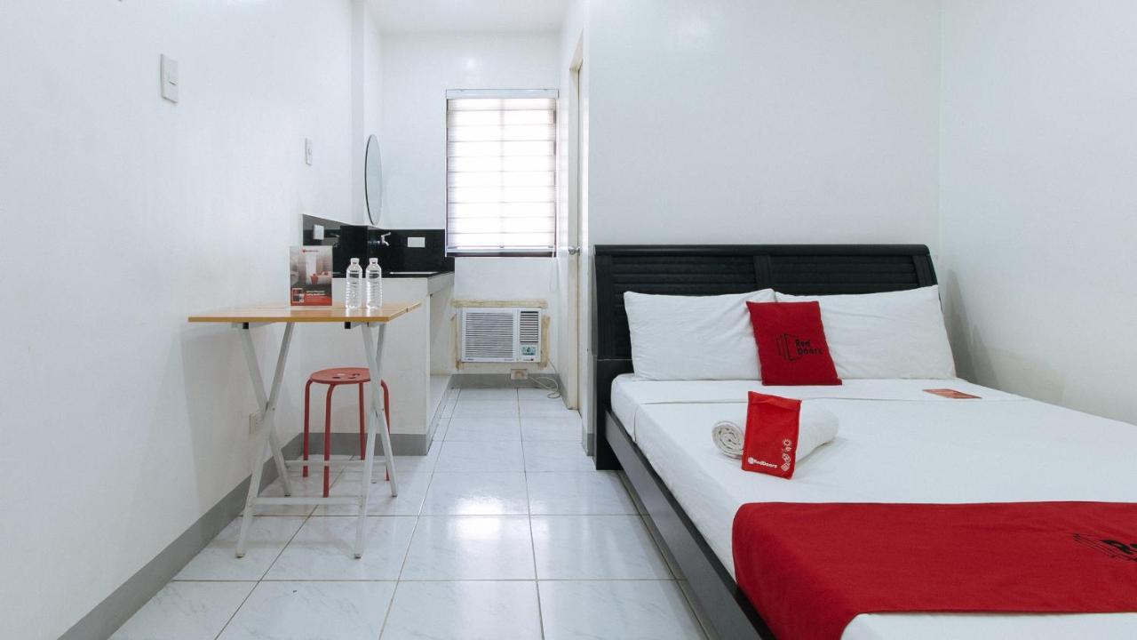 Reddoorz Near Sm Bicutan Hotell Paranaque City Exteriör bild