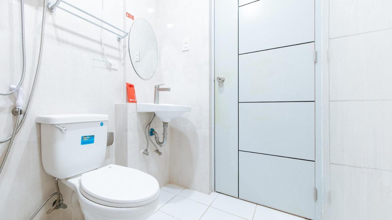 Reddoorz Near Sm Bicutan Hotell Paranaque City Exteriör bild