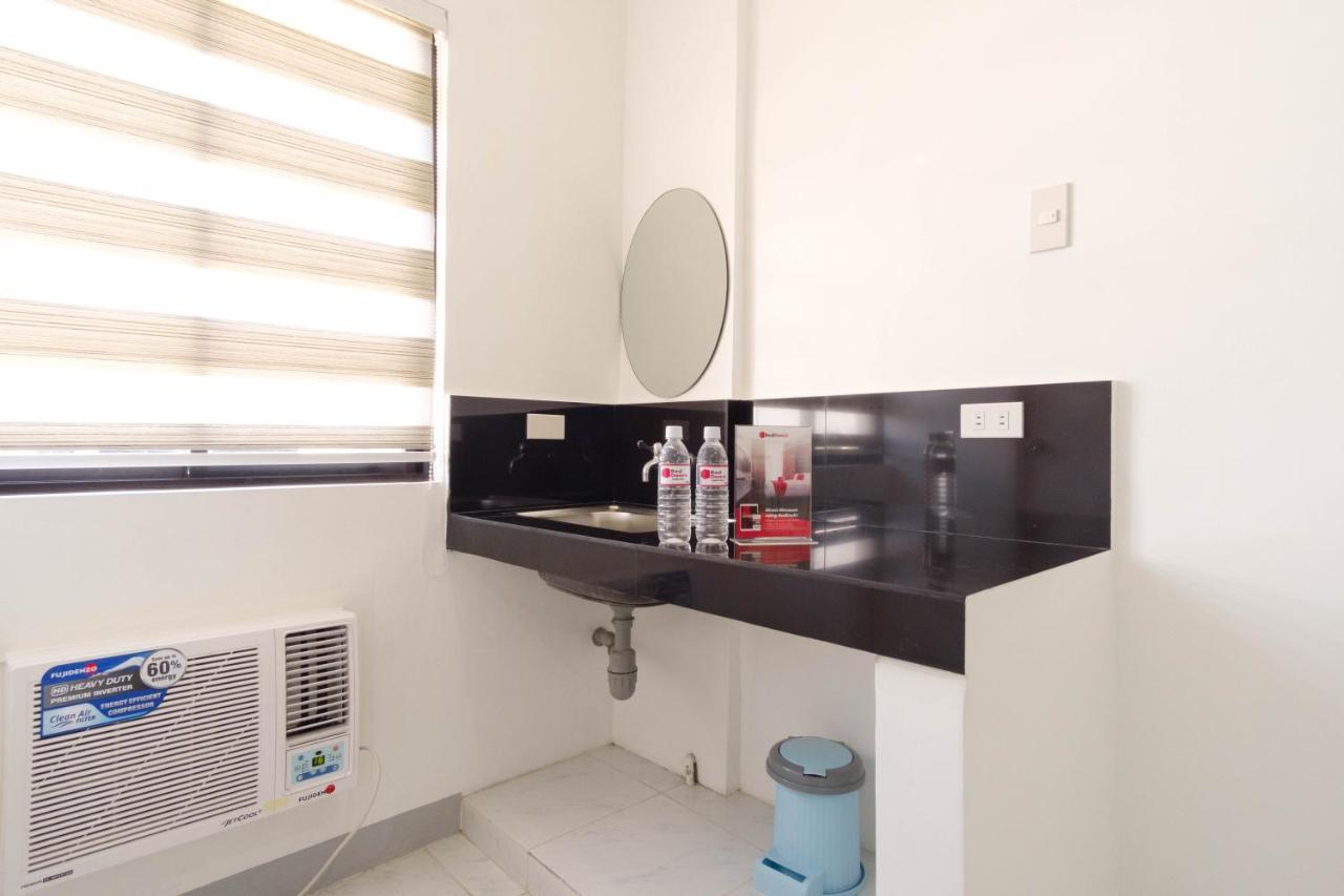 Reddoorz Near Sm Bicutan Hotell Paranaque City Exteriör bild